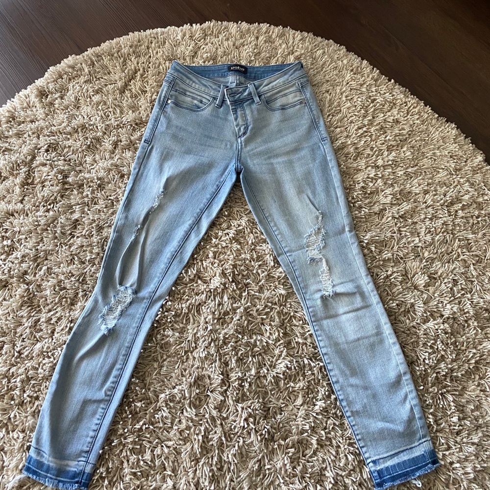 Jeans - Picture 1 of 2
